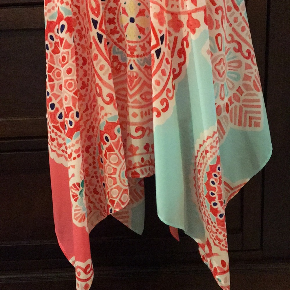 Stylish Spring/Summer Dress - Picture 4 of 6